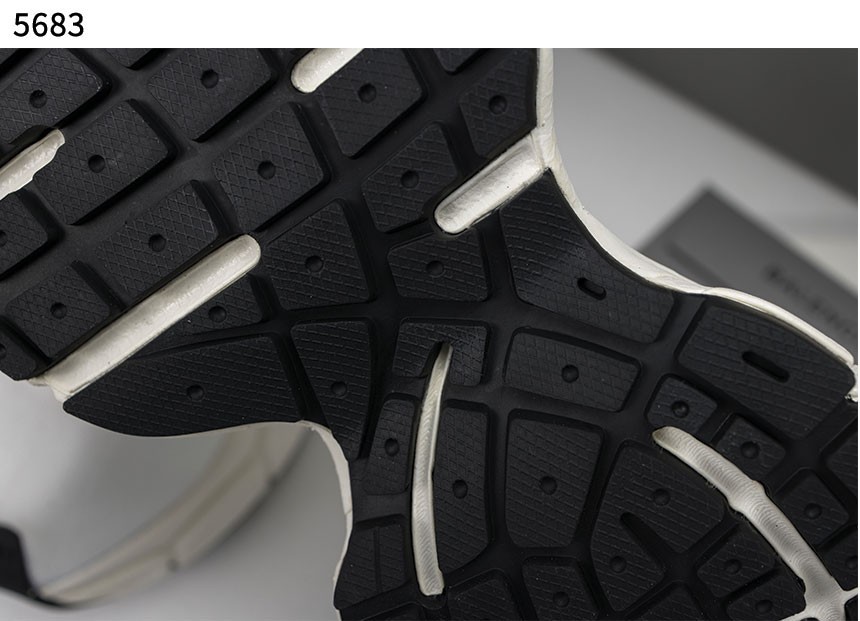 FM 슈즈_사진_20250929_20.jpg